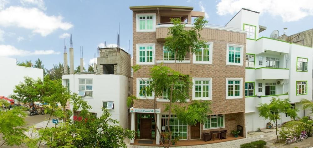 Beach Grand & Spa Premium Hulhumale Exterior photo